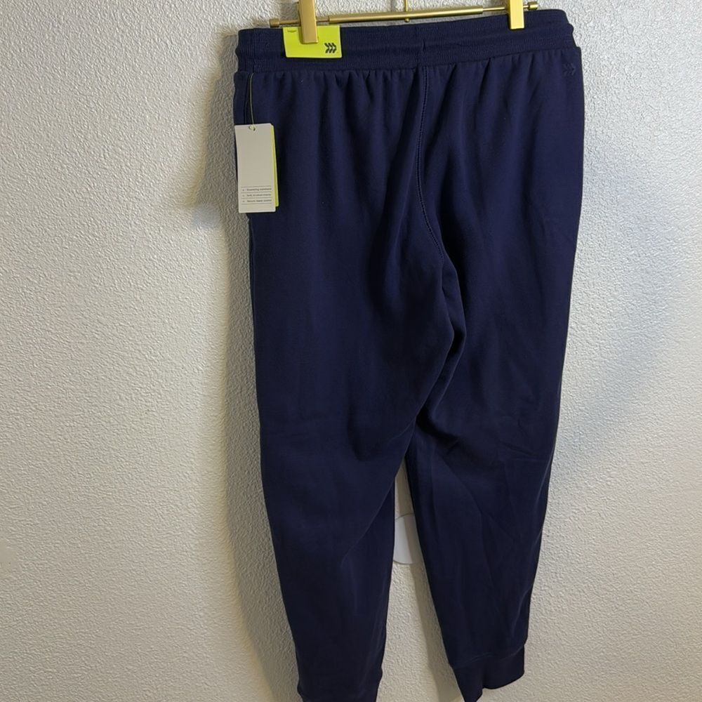 NWT- All in Motion- mid rise navy blue joggers- women’s size small - Picture 6 of 8